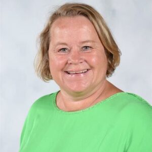 Prof. DI Elisabeth Zwatz-Walter elisabeth.zwatz-walter@lfs-obersiebenbrunn.ac.at