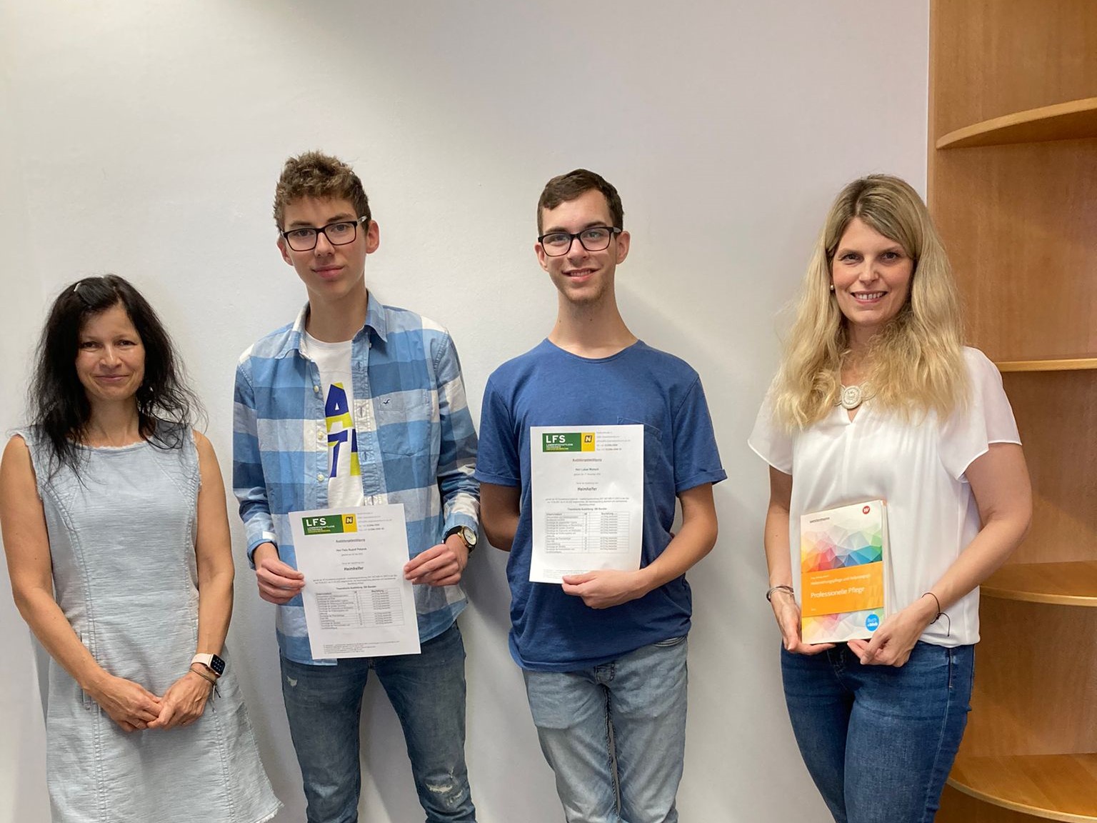Erfolgreiche Prüfung zum Heimhelfer
